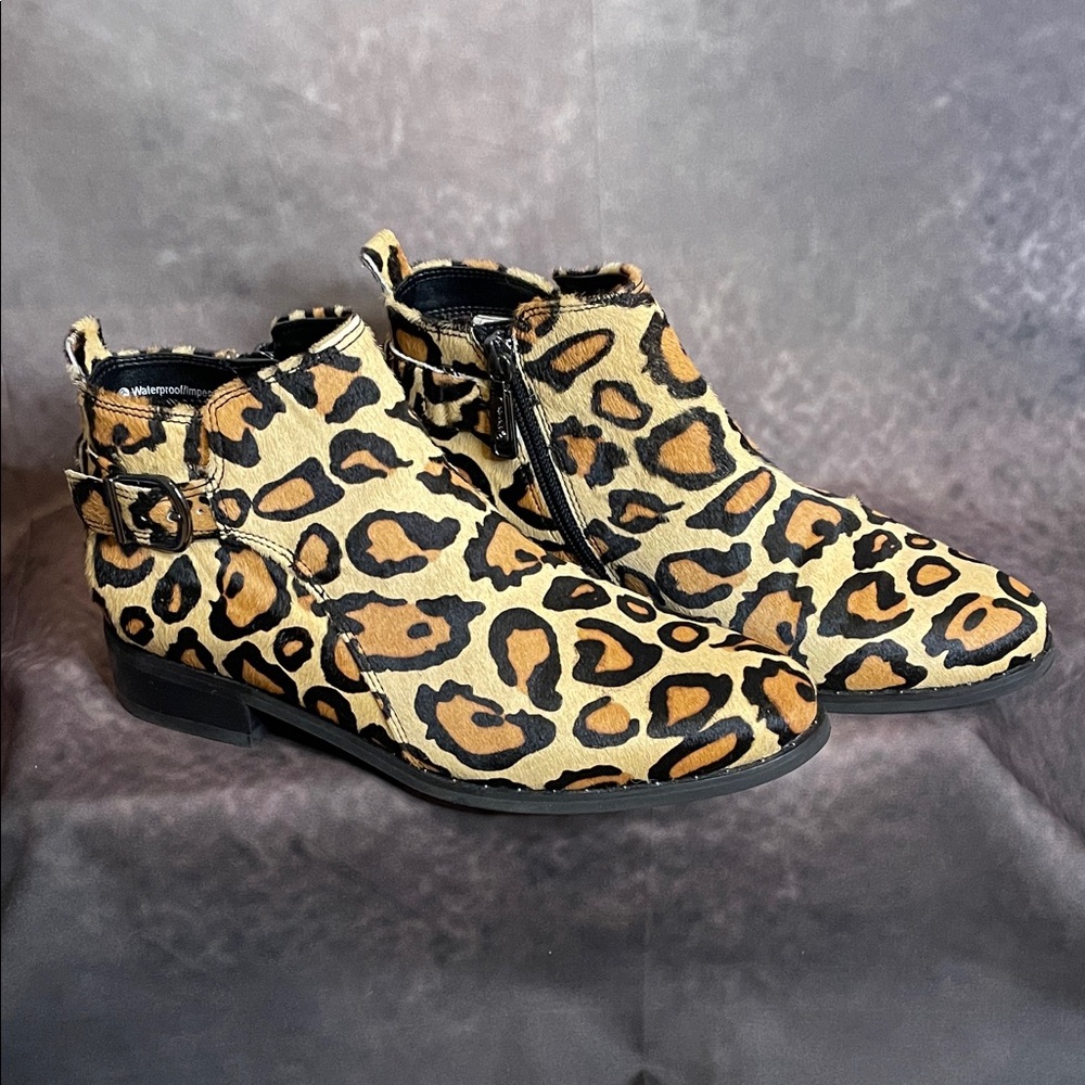 Blondo Stylish Leopard Print Ankle Booties